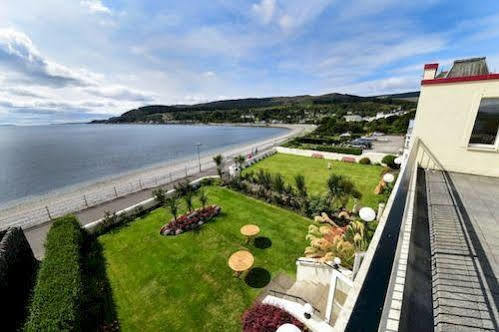 Hotel Oyo The Esplanade 3*